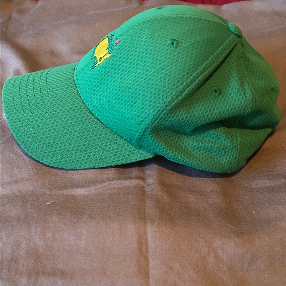 Masters Green Performance Golf Cap with Yellow Logo 2022 Masters - Picture 2 of 4
